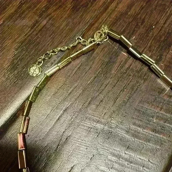 House of Harlow Red Statement Necklace 1960 - Picture 3 of 3